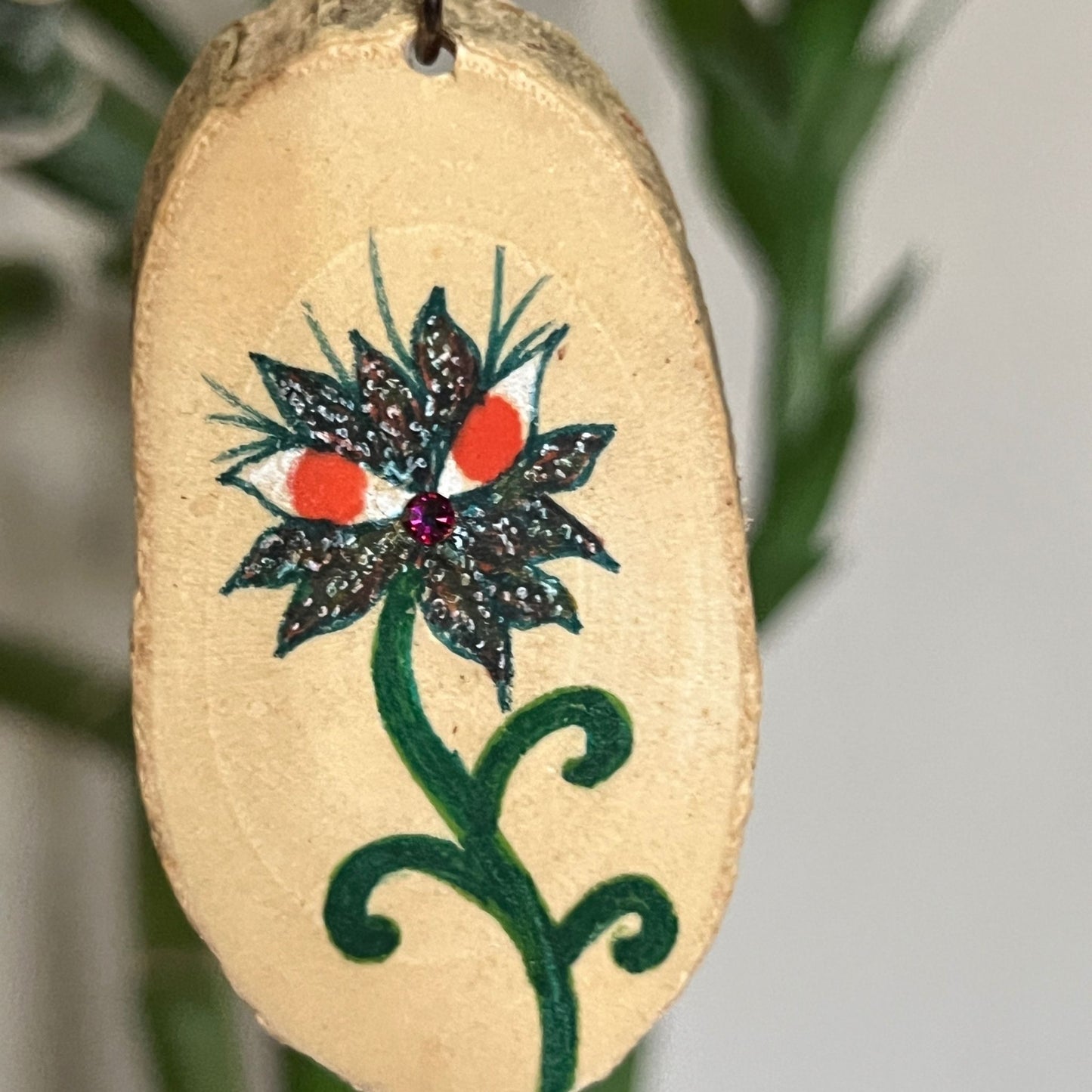 Enchanted Flower Pendant - Mo